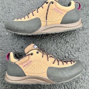 Patagonia Cragmaster Cardamom Approach Climbing Shoes Women's US 9.5